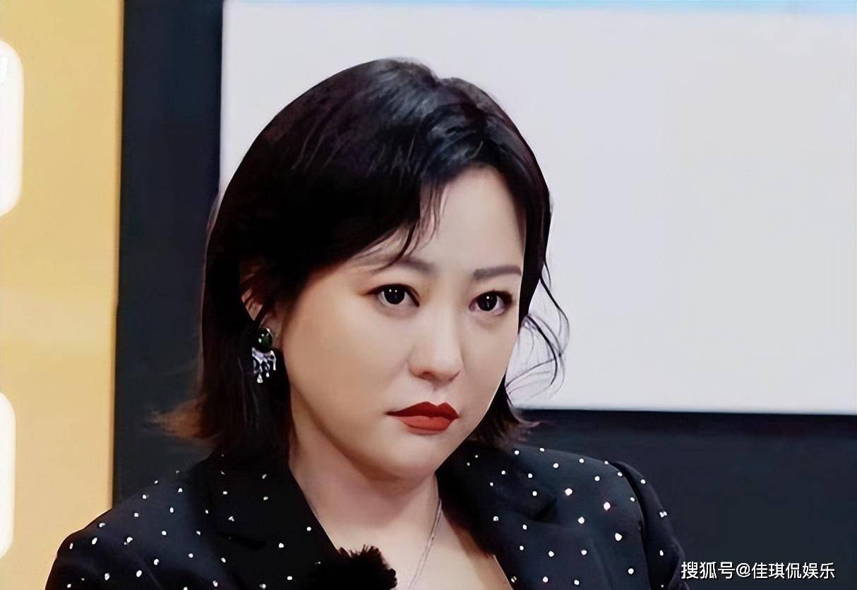 不要看如今的郝蕾不修边幅,当年的她漂亮到高圆圆都被比下去了_形象