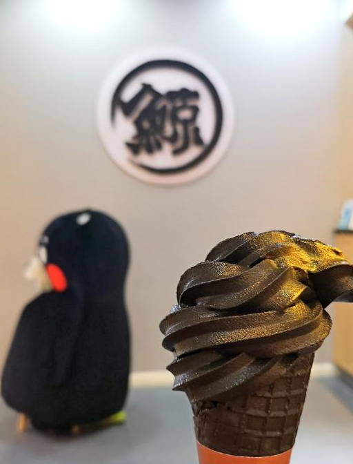 原创最近抖音微博等社交平台很火的奶茶店落户青岛后凉凉