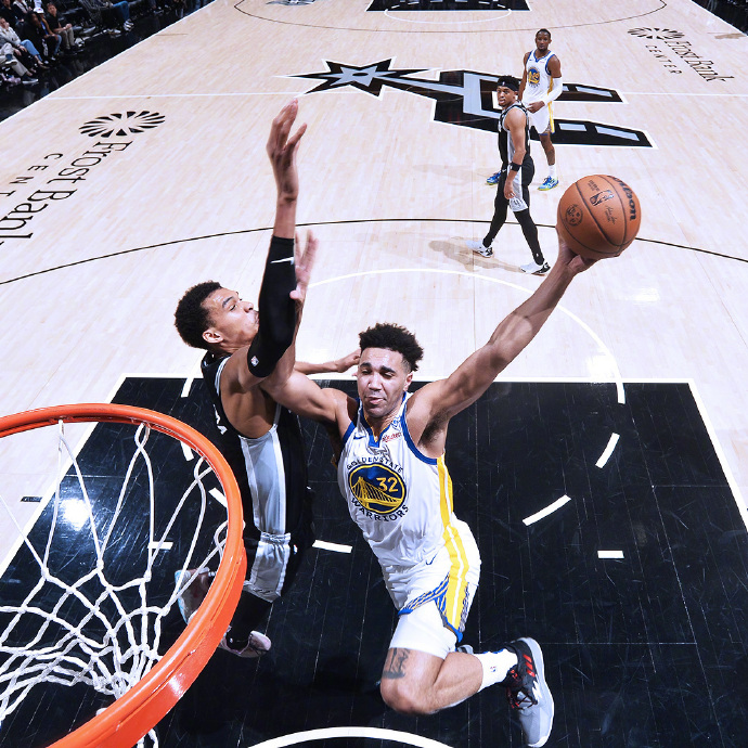 北京时间2024年3月12日今日nba一共有6场比赛杜兰特挥起镰刀37分冠绝