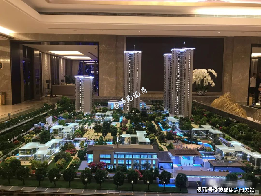 【绿地珑玥府】最新发布→售楼处电话→楼盘详情→地址 容积率 电话