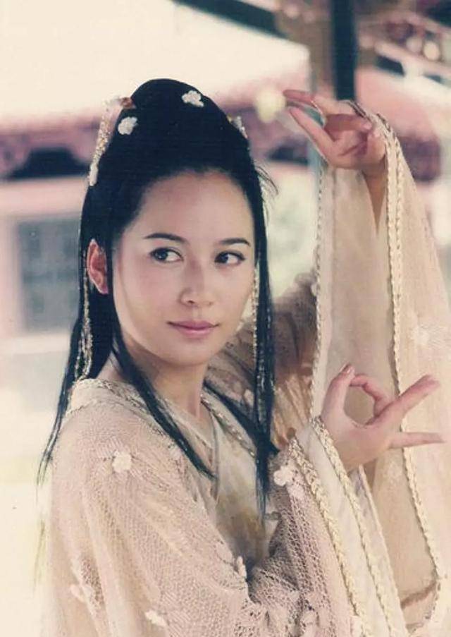 原创古龙最巅峰作品20年无人敢翻拍影帝吴京都只能当配角