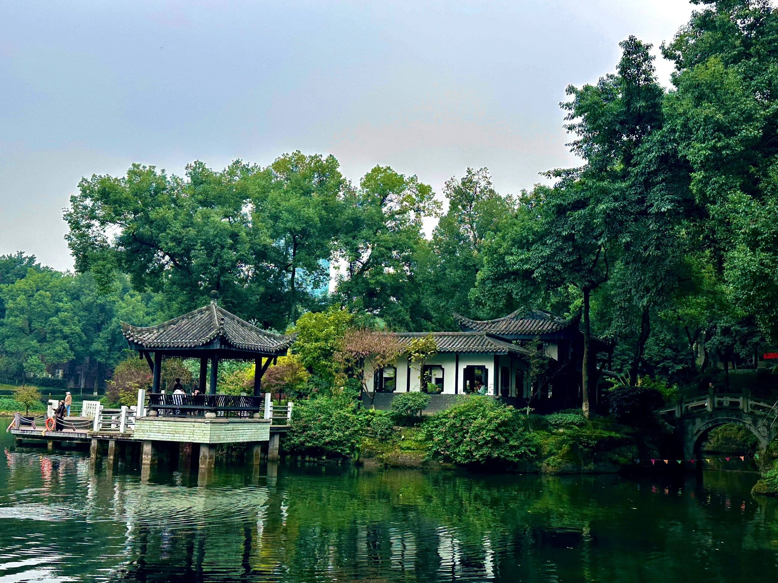 周末好去处沙坪公园