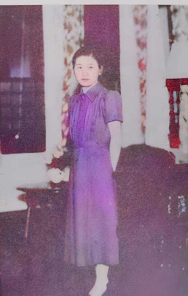 原创民国名媛她追求者众多却一生未婚无儿无女真相令人感动