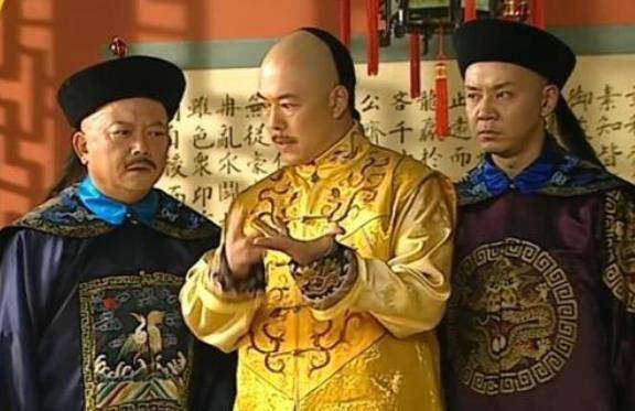 并于雍正十一年将乾隆立为宝亲王.