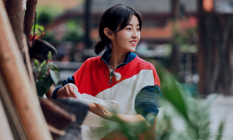 章子怡《酱园弄》阵容再起风波,传张子枫力压杨幂赵丽颖演女二号