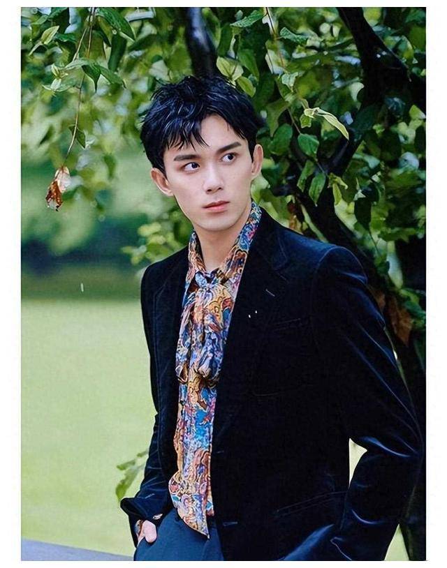 吴磊背后推手是谁惊人转变为何一夜爆红