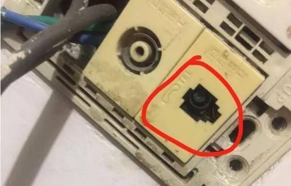 摄像头_针孔_反光