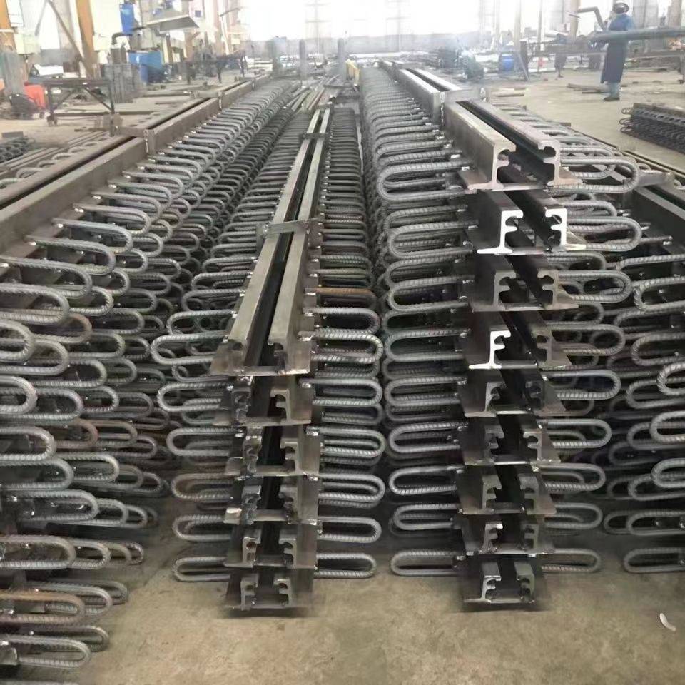 伸缩缝ad80型桥梁伸缩缝ad60型高速伸缩缝价格