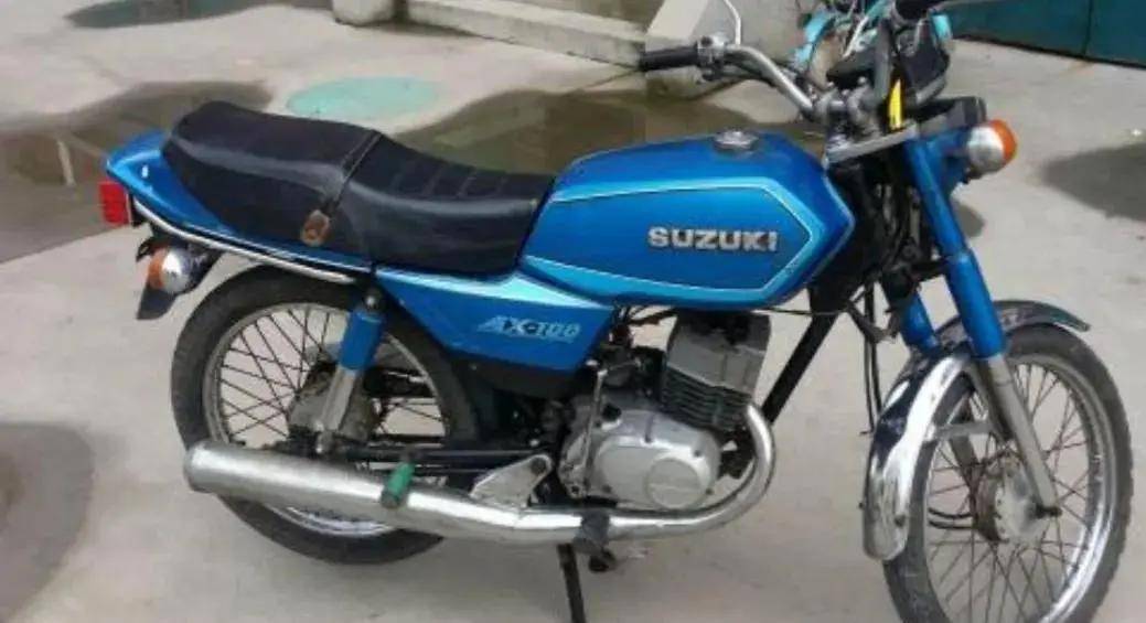 经典神车,金城-铃木ax100成为一代人的回忆_搜狐汽车_搜狐网