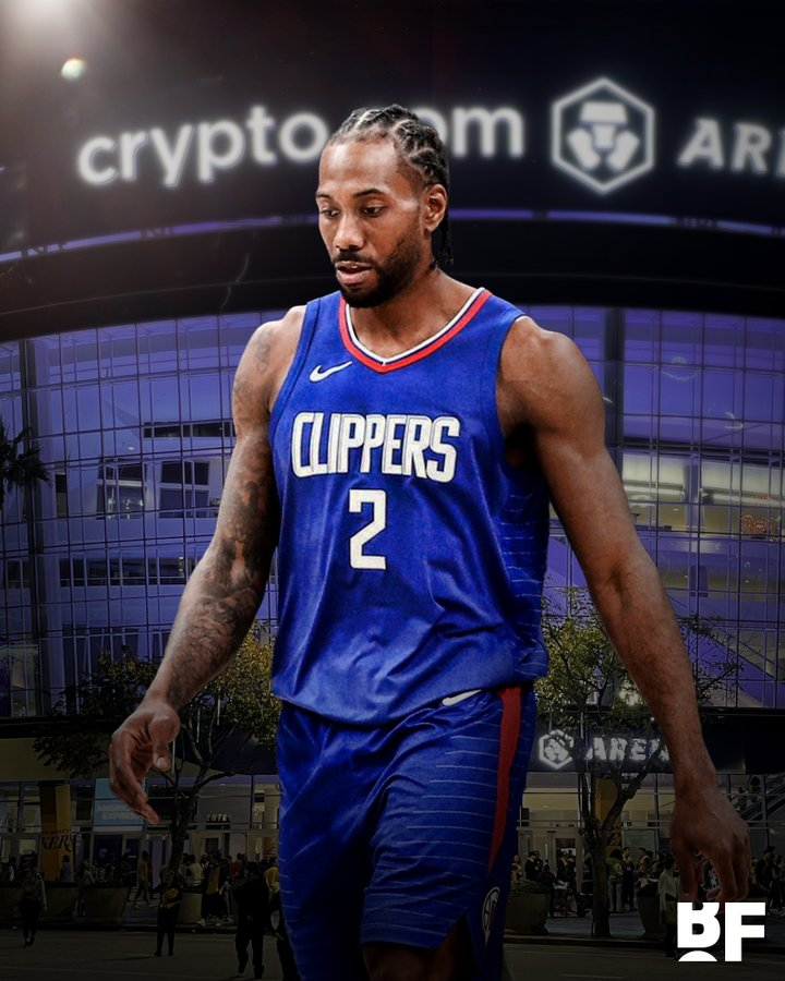 中途离场!伦纳德情况不妙!_快船_小卡_比赛