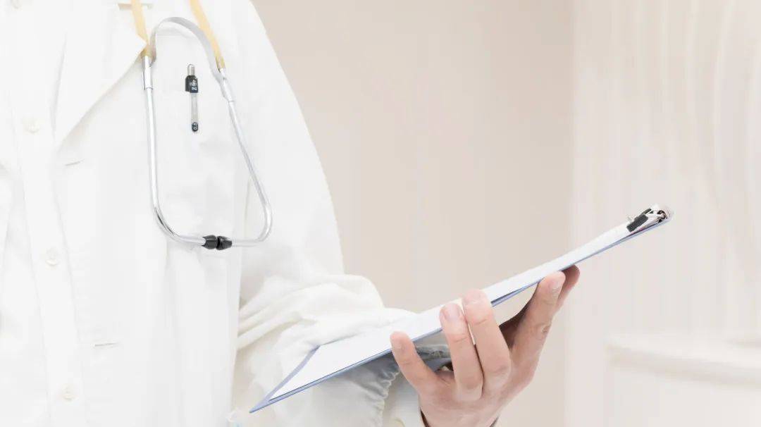 要么药物治疗效果一般,与化疗不相上下,要么效果可以接受但价格昂贵