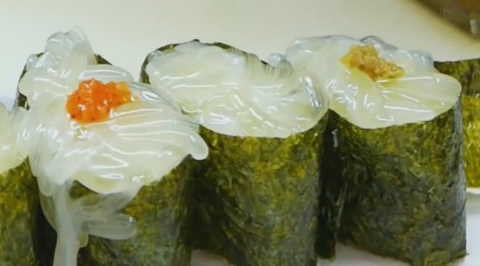 原创这种让人看了作呕的章鱼蛋日本人竟吃得停不下来