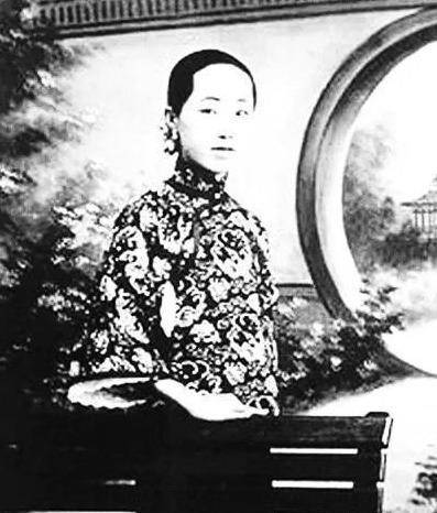 她丫环出身,一生无名无分,晚年死在草棚,养育的孩子皆成栋梁_王桂荃