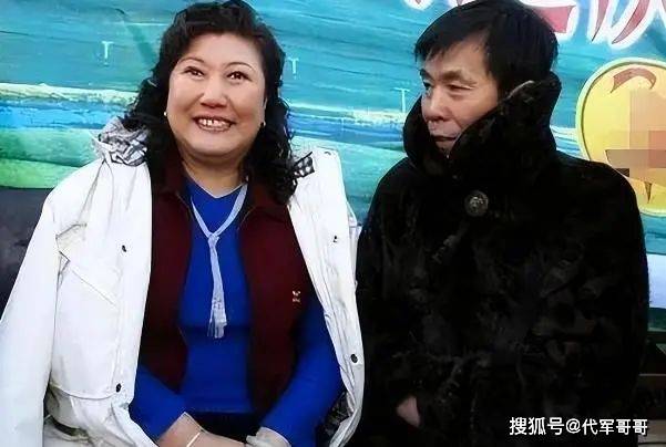 女儿败光她留的7套房,至死没和赵本山和解_高秀敏_生活_李萱