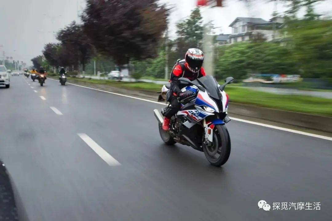 聊聊铃木gsx-r1000r_搜狐汽车_搜狐网