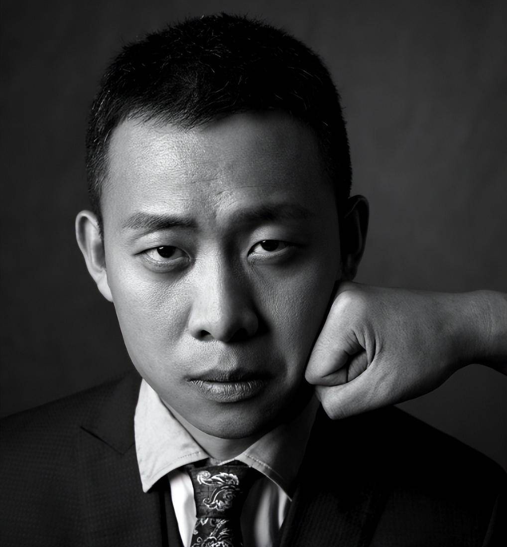 原创带着儿子二婚嫁影帝张译如今18年过去才知道她嫁的有多值