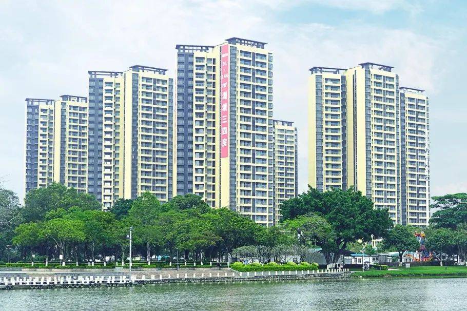 武汉中建铂公馆项目楼盘详情房价户型容积率小区环境