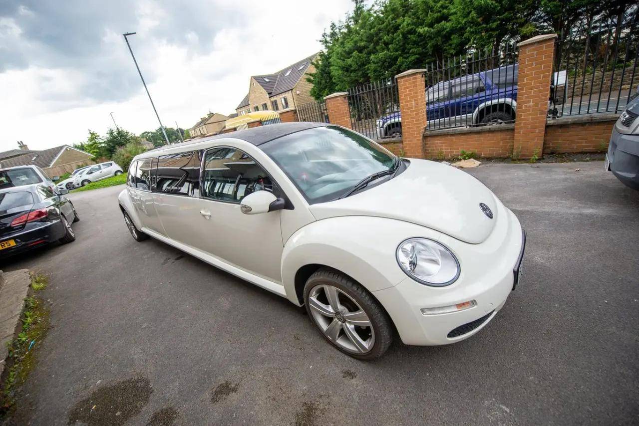 大众甲壳虫plus你喜欢吗?小可爱变身加长豪华大汽车_搜狐汽车_搜狐网