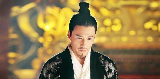 原创汉朝皇帝口渴讨水喝老翁无水有尿喝不喝赐老妇黄金千两