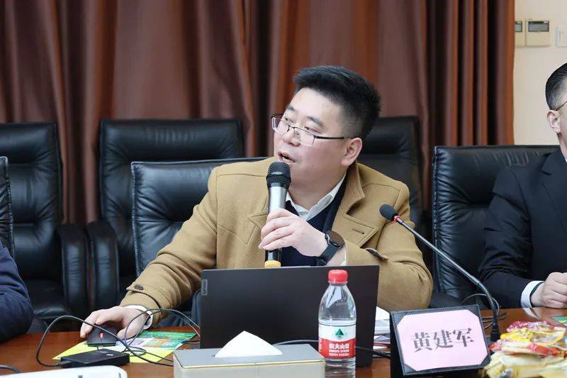 新洋丰·中国邮政强强联合,开辟精准助农新赛道_合作_河南省_王华