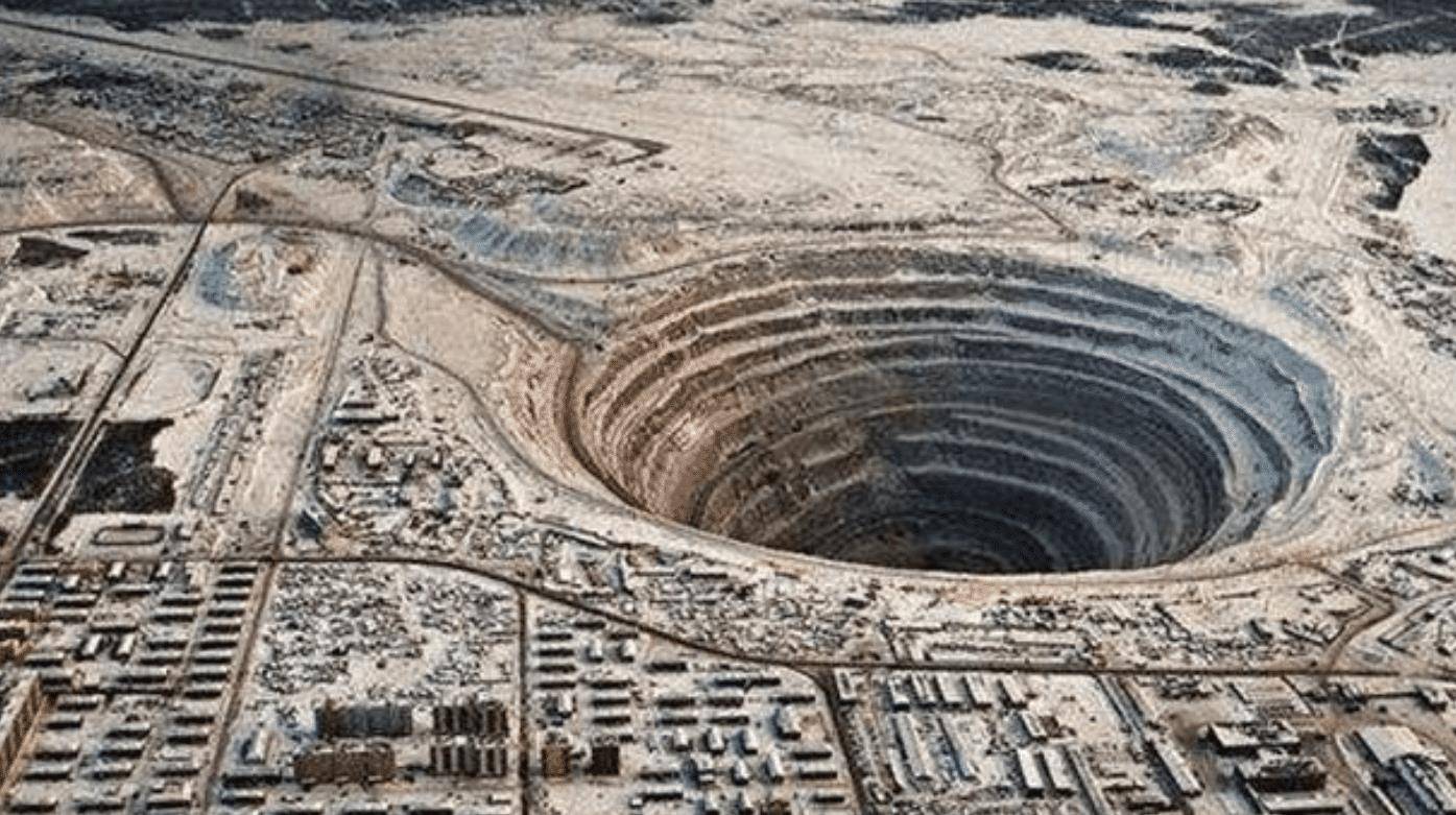 原创苏联曾计划挖穿地球却在挖到12263米时突然收手为何
