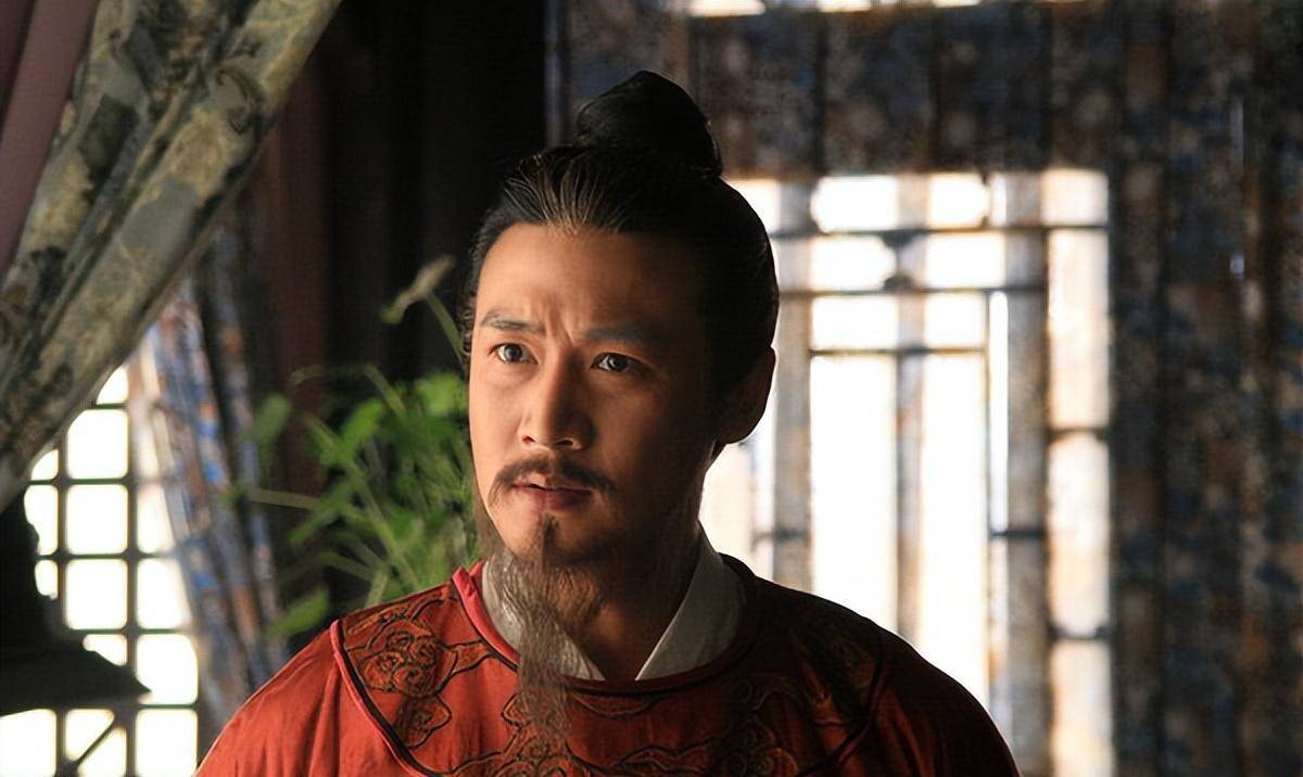 然而好戏还在后头,苏洵的两个儿子苏轼,苏辙兄弟两人在殿试中均中进士