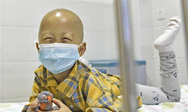 原创湖南女子经4次人工试管终于产下双胞胎不料3年后生活陷入绝境