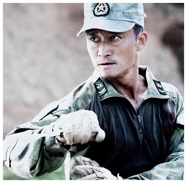 红粉知己,决胜油头 演员感悟,军人魅力 身着军装,彰显飒爽英姿_角色