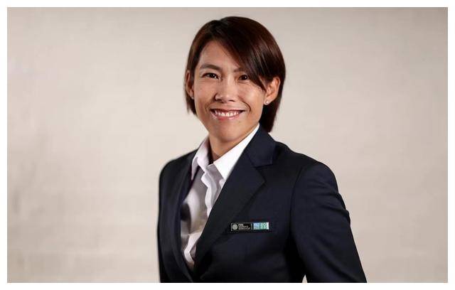 原创江苏女足逆袭夺冠荣耀陈婉婷感慨万分铸就荆棘之路