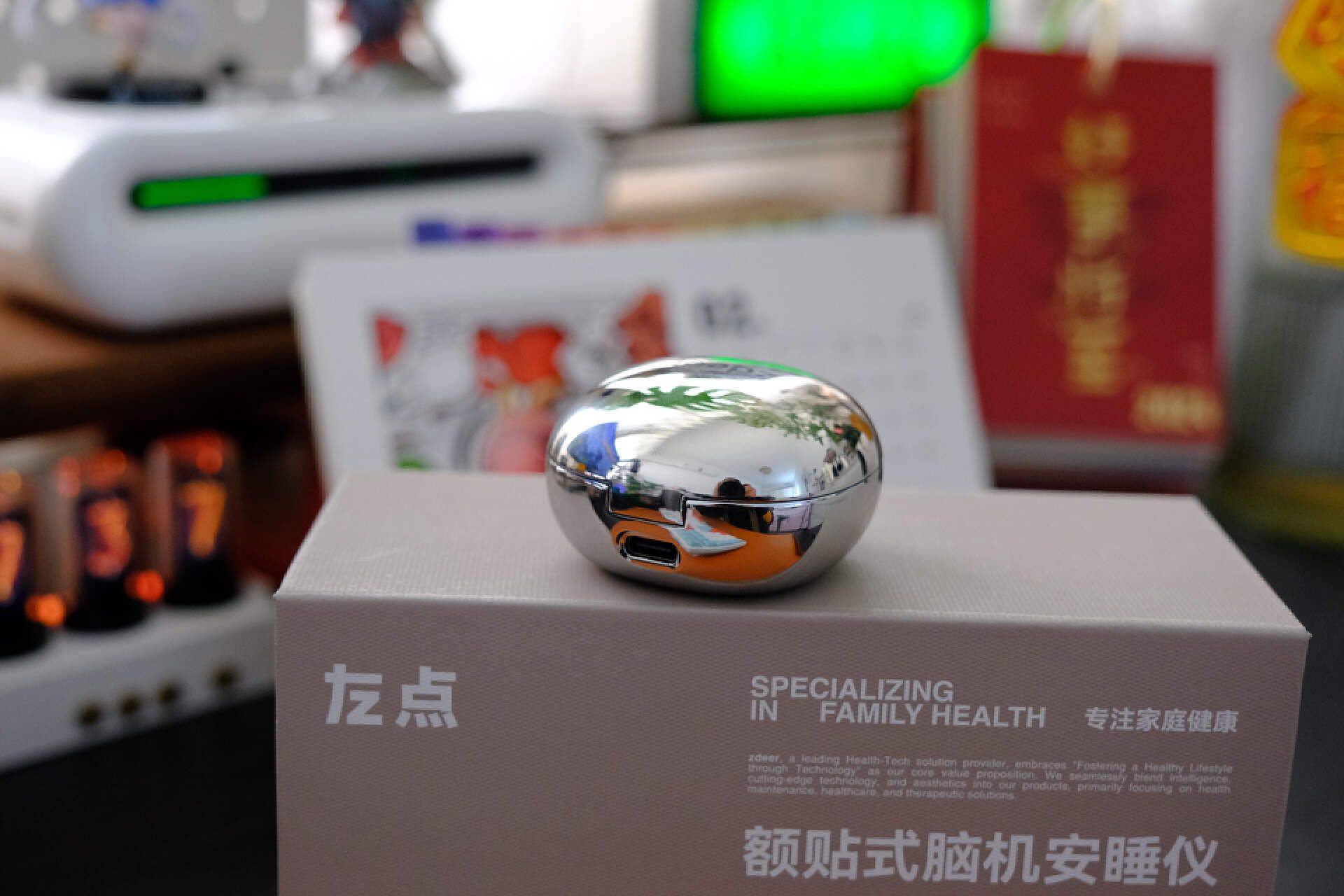 左点额贴式脑机安睡仪您的私人睡眠监测管家