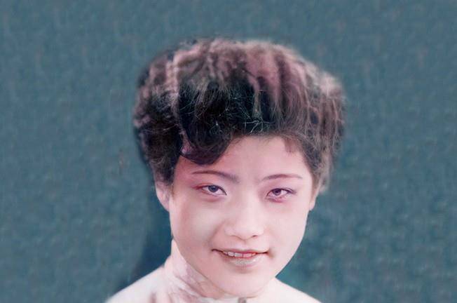 原创吴靖17岁考入清华天津首富之女一场私奔成赵四小姐六嫂