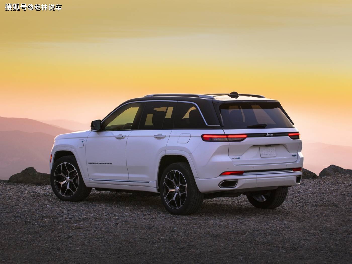 大切诺基_方面_皮卡