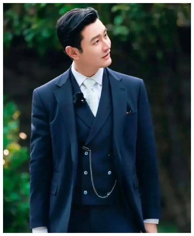 黄晓明新戏接擦肚子?昔日帅哥形象尽失,壮硕身躯惹眼!