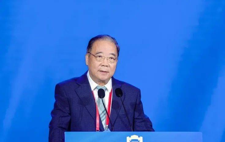 智库说付于武保持战略定力坚持电动化智能化转型不动摇