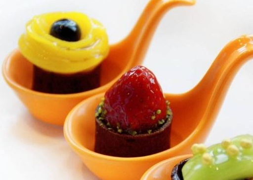 原创灵签占卜下午茶选一份你喜欢的点心测你年前会不会遇财