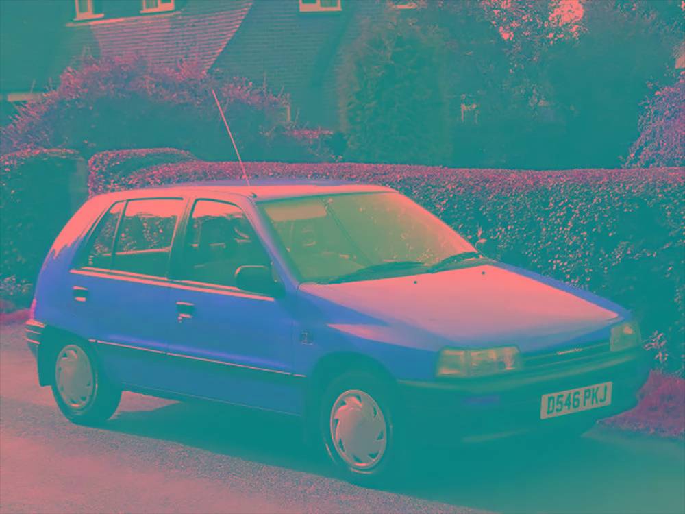 夏利的诞生,离不开日本大发(daihatsu),其1986年下线的首辆车原型正是