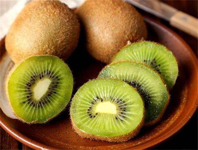 猕猴桃没熟可以吃吗?怎么辨别猕猴桃可以吃了,猕猴桃的食用方法_口感_