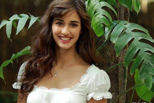 原创印度35岁女星身材完美魅力犹存让人十分羡慕