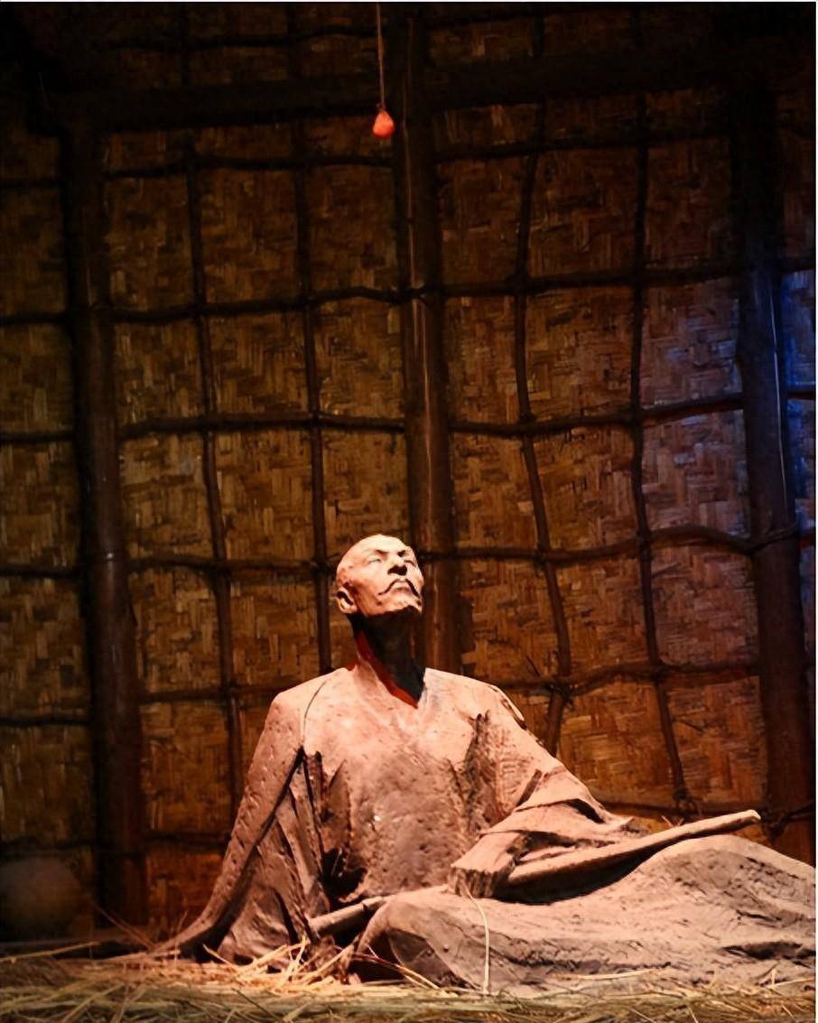 原创春秋战国历史故事卧薪尝胆勾践忍辱负重三千越甲可吞吴