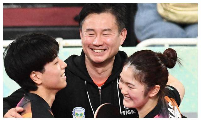 原创中国籍中泽锐在日本获奖封号t联赛最佳教练奖金十万円