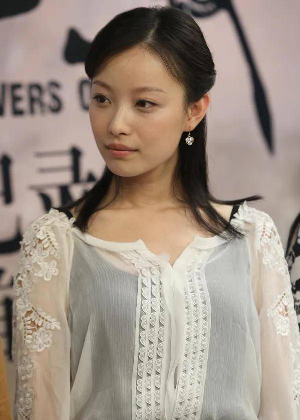 原创女星走红前后差距大有人惊艳有人土气整没整容太明显