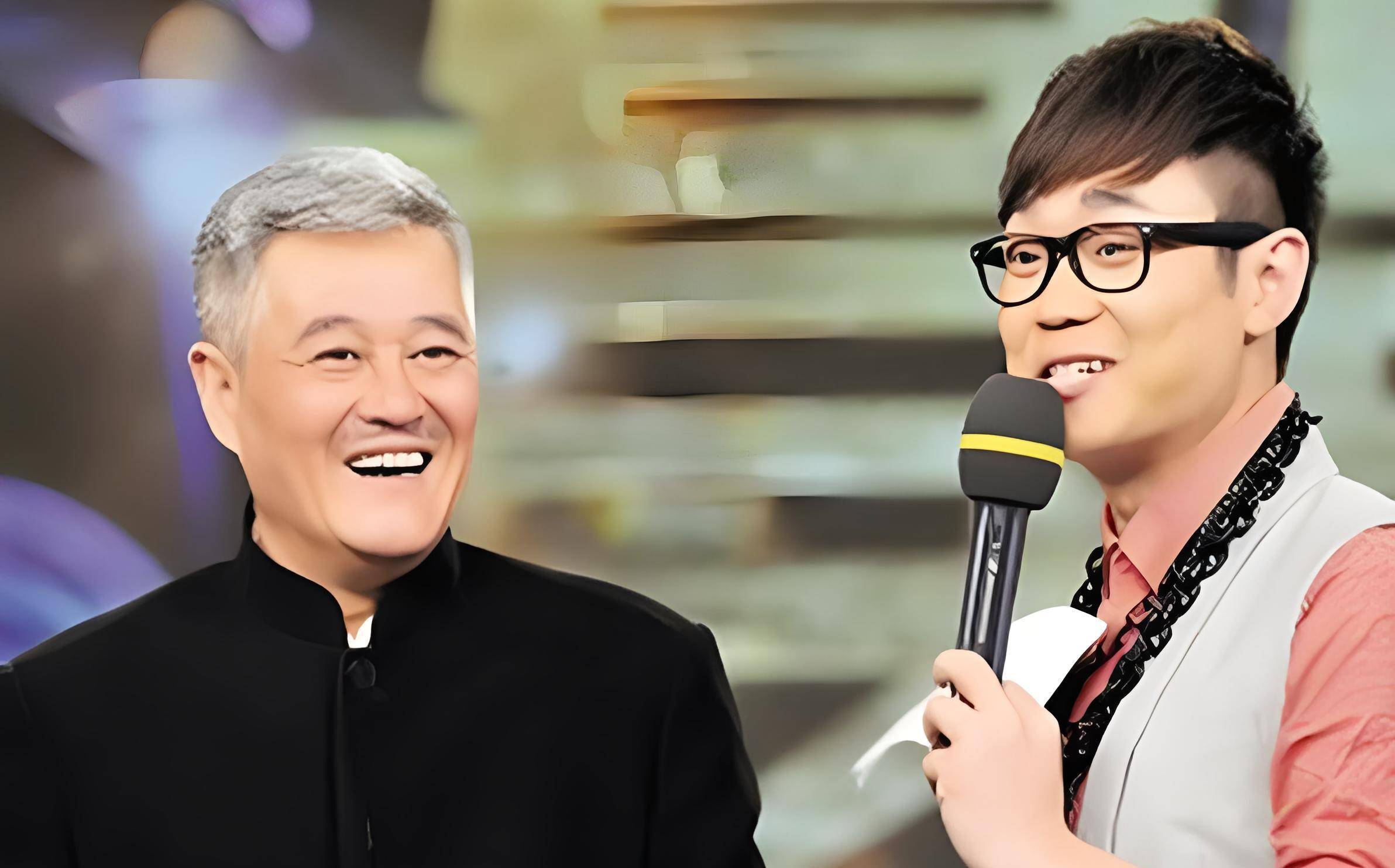 在他早年的电影《煎饼侠》里,出现过"东北f4"等师兄弟的身影,可他们在