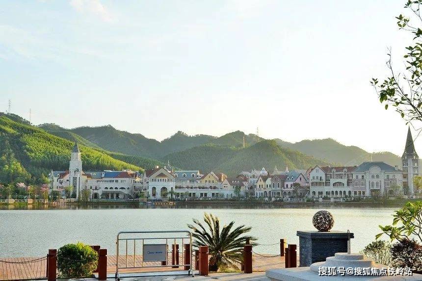 佛山美的鹭湖开发商售楼处24小时电话4006398010售楼处电话项目最新