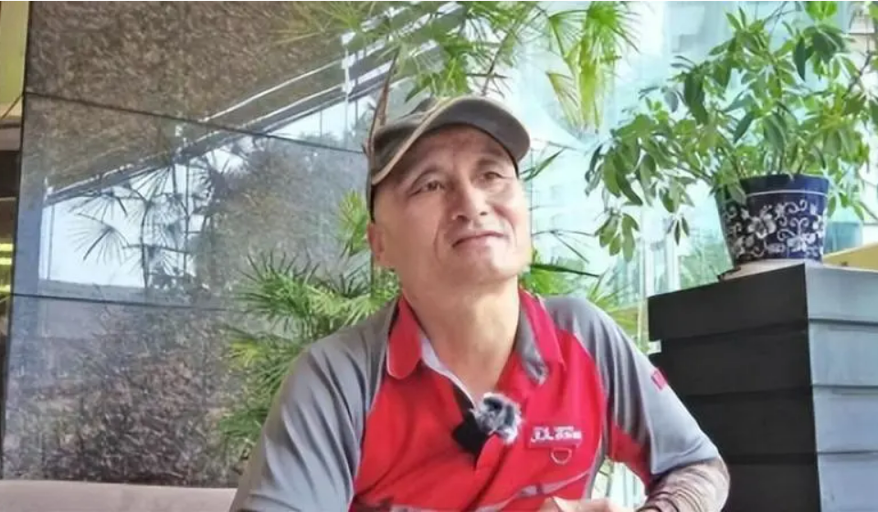 京东物流001号员工退休早已买车买房刘强东兑现5年买房的诺言