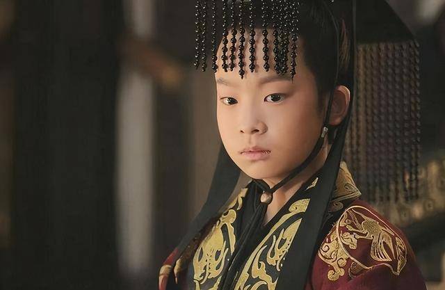 在汉安帝逝世以后,阎太后和她的兄长阎显居然没有立汉安帝刘祜的儿子