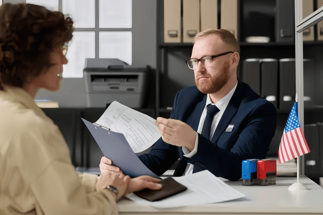 美国签证二次顺利通过为何一签被拒