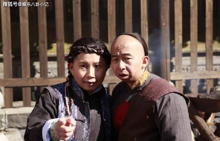 最丑影帝,从跑龙套到亿万身家用了24年,如今娶小15岁貌美娇妻_郭靖宇