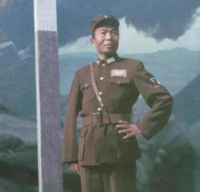 原创陈独秀的扮演者于和伟邵宏来冯远征究竟谁最像