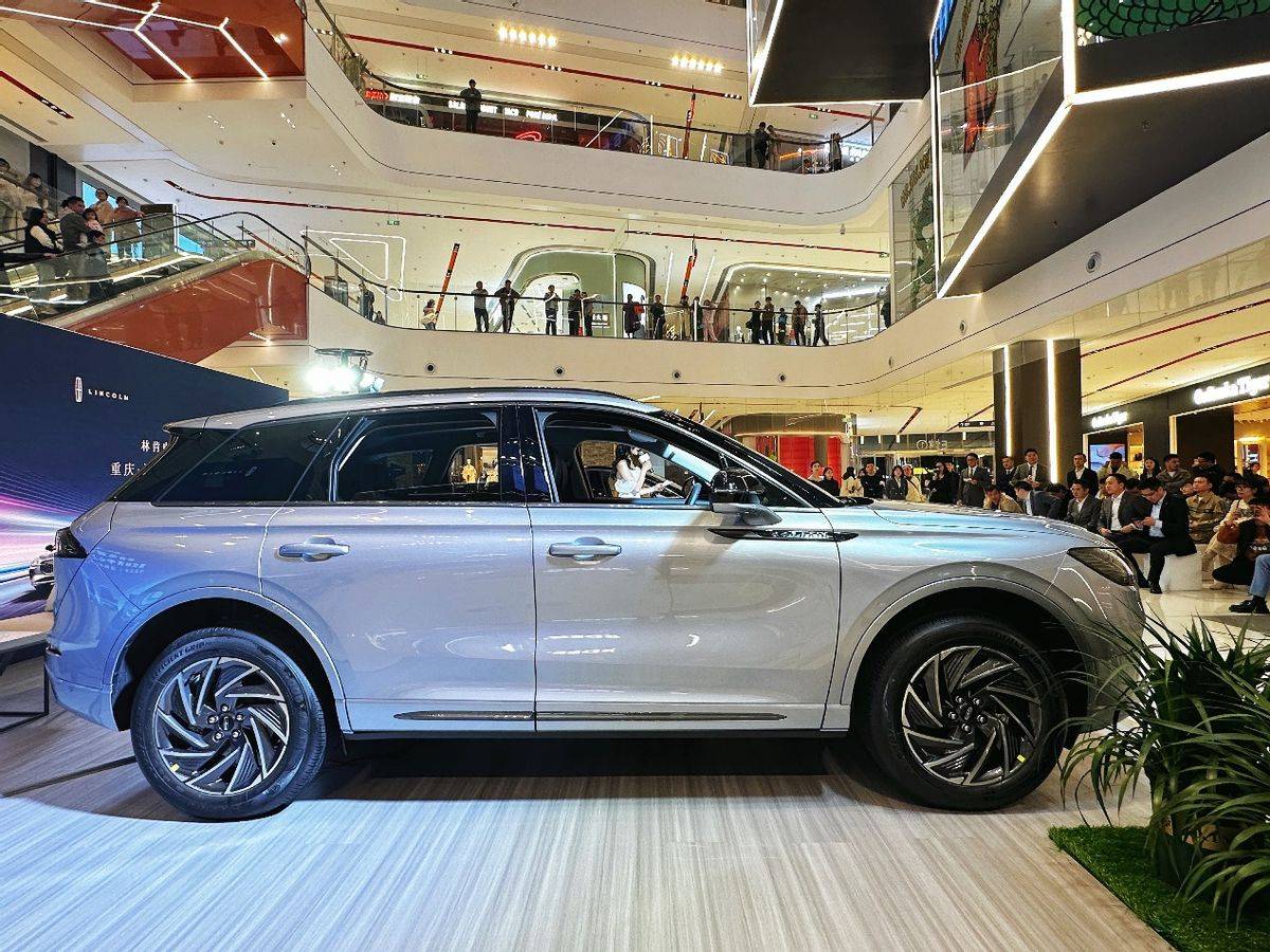 电混能让林肯家族在重庆变得更受消费者喜欢和购买吗?