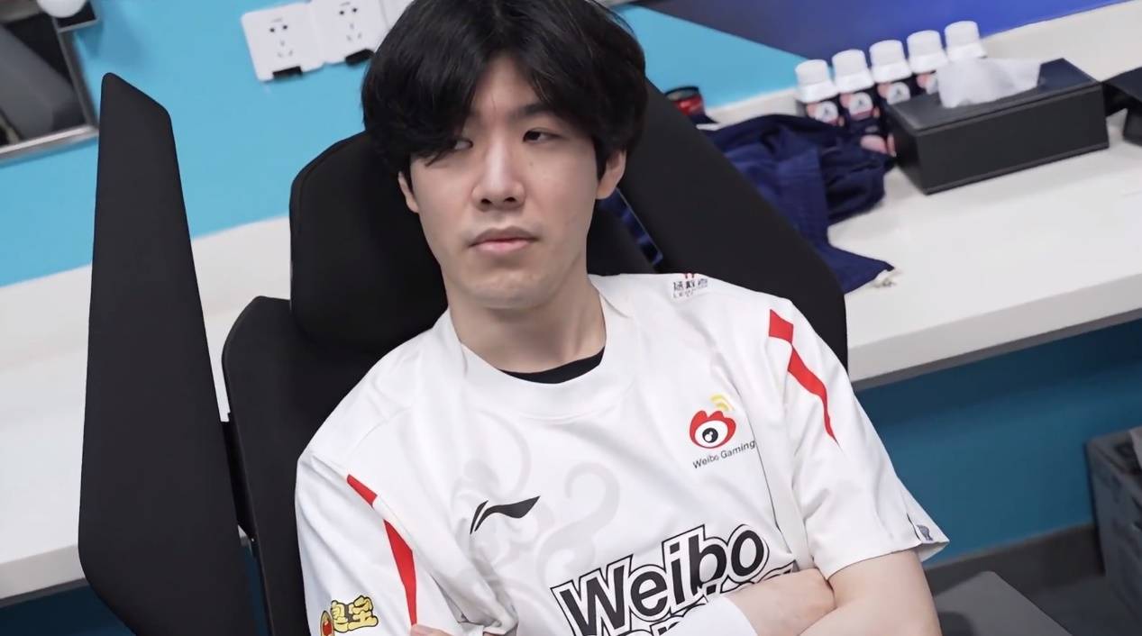 原创lpl离奇事件theshy力挺宁王亲自整治毒唯粉与doinb截然不同